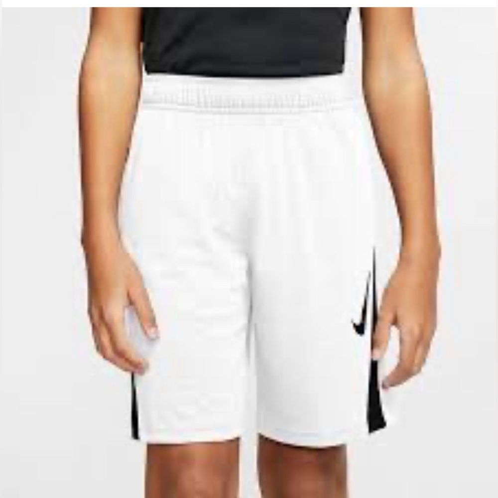 Nike Boys Training Shorts in White and Black| M 10/12